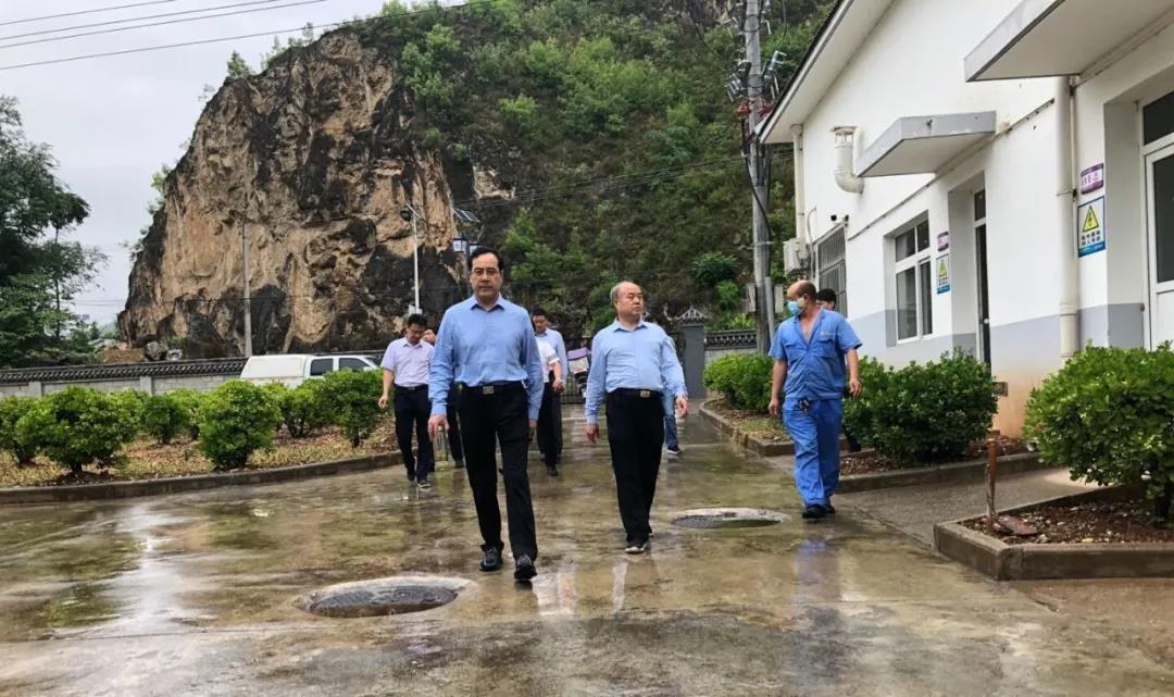 陕西省生态情形厅生态情形保；ざ讲熳ㄔ彼锞昂甏拥剿樾喂韭川关污水厂调研
