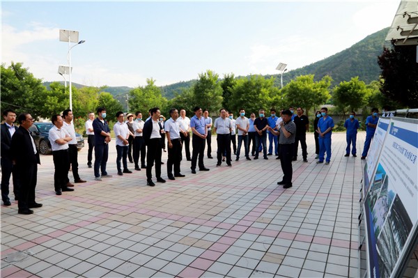 9888拉斯维加斯集团复工复产促增添项目观摩聚会与会职员走进绿色能源公司油气公司水情形公司陕北片区项目