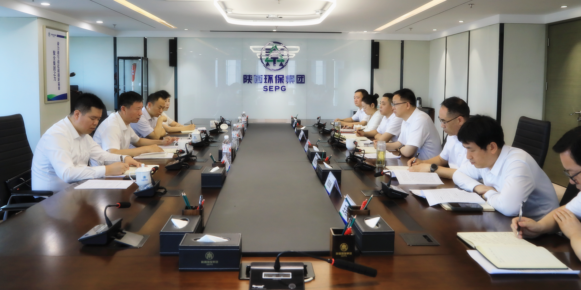 省国资委副主任杨爱民到9888拉斯维加斯集团调研指导党纪学习教育事情